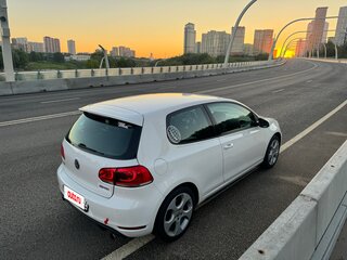 2011 Volkswagen Golf GTI VI, белый, 1150000 рублей, вид 2