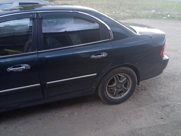 2004 Kia Magentis I Рестайлинг, зелёный, 260000 рублей - вид 4