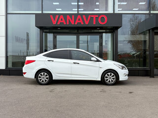 2014 Hyundai Solaris I Рестайлинг, белый, 890000 рублей, вид 3