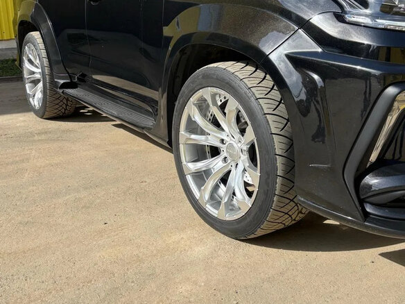 2017 Lexus LX 570 III Рестайлинг 2, чёрный, 13500000 рублей - вид 7