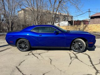 2021 Dodge Challenger III Рестайлинг 2, синий, 4950000 рублей, вид 3