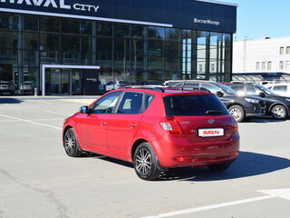 2010 Kia Ceed I Рестайлинг, красный, 520000 рублей, вид 5