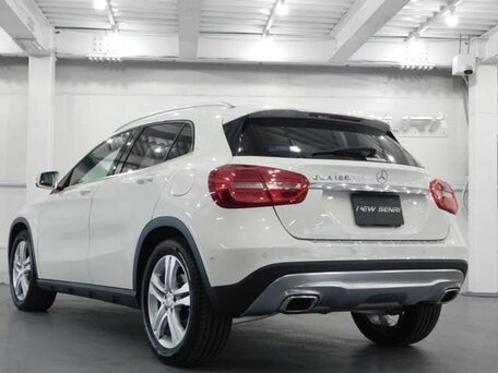 2015 Mercedes-Benz GLA 200 I (X156), белый, 1500000 рублей, вид 4