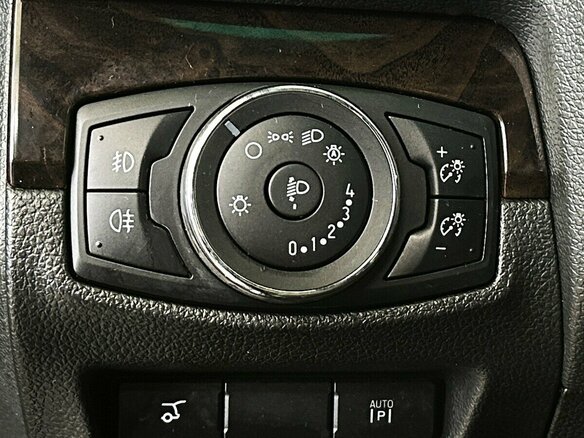 2015 Ford Explorer V, чёрный, 2590000 рублей - вид 8