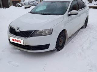 2014 Skoda Rapid I, белый, 700000 рублей, вид 1