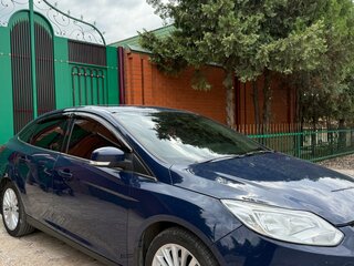2015 Ford Focus III, синий, 850000 рублей, вид 3