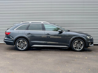 2020 Audi A4 allroad 45 TFSI V (B9) Рестайлинг, серый, 4275000 рублей, вид 4