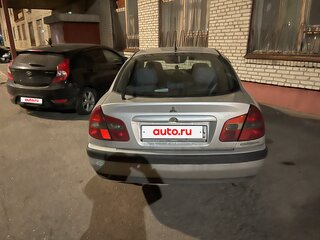 2002 Mitsubishi Carisma I Рестайлинг, серебристый, 150000 рублей, вид 2