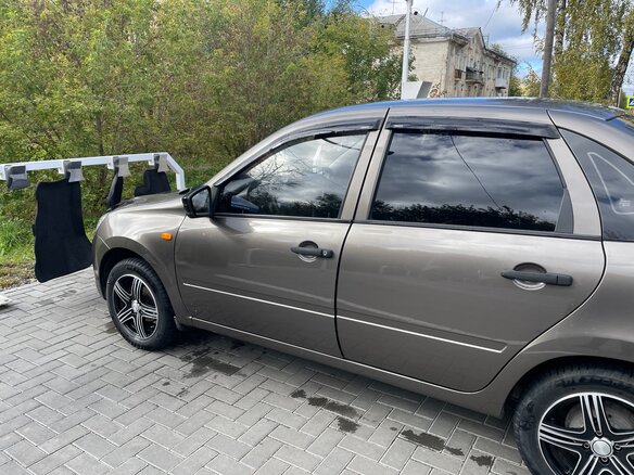2015 Lada (ВАЗ) Granta I, коричневый - вид 8