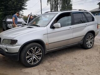 2003 BMW X5 3.0i I (E53) Рестайлинг, серебристый, 720000 рублей, вид 3