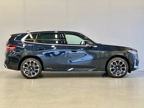 2025 BMW X3 Long 30L xDrive IV (G45/G48), чёрный, 7200000 рублей - вид 6