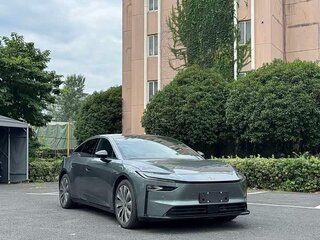 2026 Toyota bZ7 71.35 kWh, серебристый, 4500224 рублей, вид 2