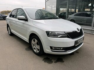2019 Skoda Rapid I Рестайлинг, белый, 1399000 рублей, вид 1