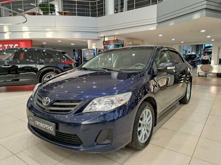 Toyota Corolla X (E140, E150) Рестайлинг