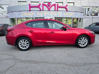 2017 Mazda 3 III (BM), красный, 1800000 рублей, вид 4