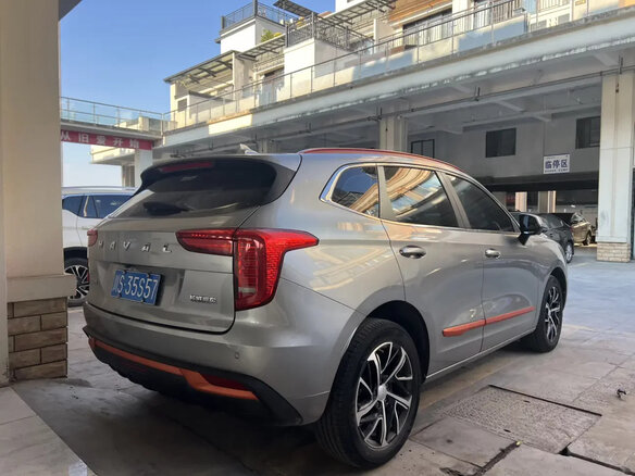 2022 Haval Jolion I, серебристый - вид 4