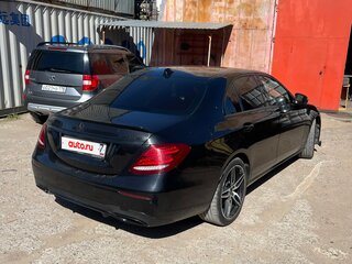 2017 Mercedes-Benz E-Класс 200 V (W213, S213, C238), чёрный, 1750000 рублей, вид 3