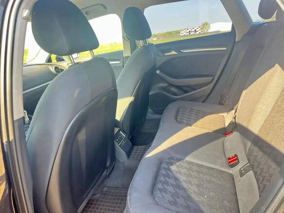 2014 Audi A3 III (8V), коричневый, 1300000 рублей - вид 13