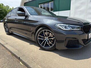 2021 BMW 5 серии 520i VII (G30/G31/G38) Рестайлинг, серый, 4350000 рублей, вид 2
