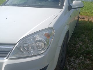 2014 Opel Astra H Рестайлинг, белый, 455000 рублей, вид 5
