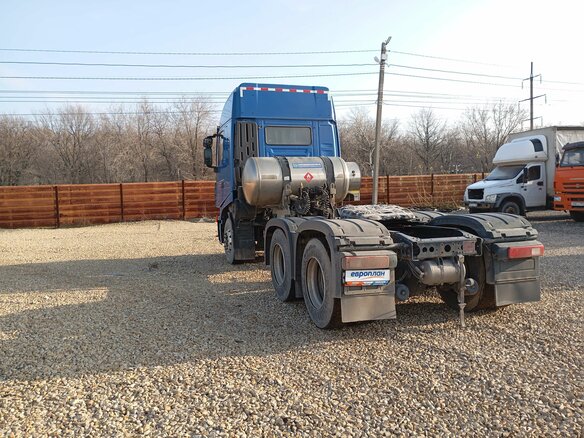 2023 IVECO-Hongyan 6x4 (CQ4256), синий, 3938350 рублей - вид 3