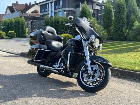 2018 Harley-Davidson Electra Glide, чёрный, 1470000 рублей