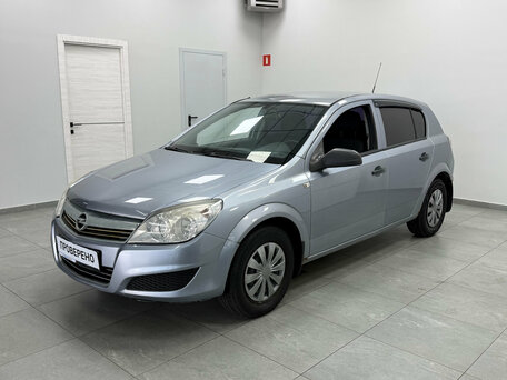 Opel Astra H Рестайлинг