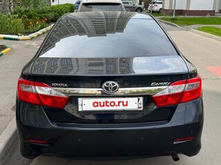 2013 Toyota Camry VII (XV50), серый, 1340000 рублей, вид 2