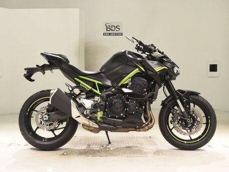 2022 Kawasaki Z 900, чёрный, 1099000 рублей, вид 2