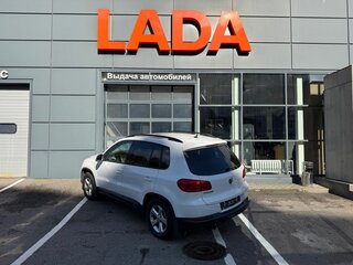 2013 Volkswagen Tiguan I Рестайлинг, белый, 1195000 рублей, вид 5