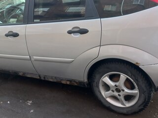 2002 Ford Focus I (North America), серебристый, 250000 рублей, вид 4