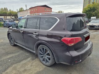 2010 Infiniti QX56 II, красный, 1820000 рублей, вид 4
