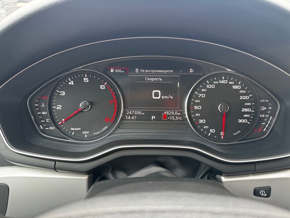 2019 Audi A4 V (B9), чёрный, 1490000 рублей - вид 9