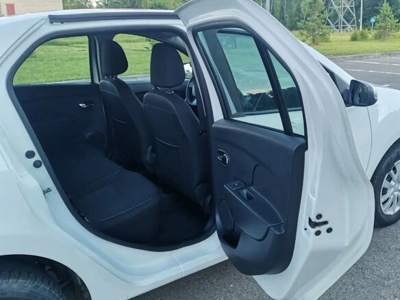 2016 Renault Logan II, белый - вид 20