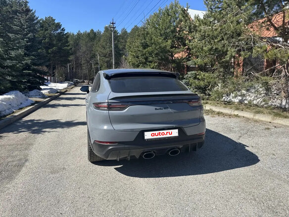 2021 Porsche Cayenne Turbo GT Coupé III, серый - вид 2