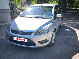 2009 Ford Focus II Рестайлинг, серебристый, 530000 рублей, вид 3