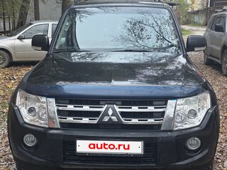 2012 Mitsubishi Pajero IV Рестайлинг 1, чёрный, 1600000 рублей, вид 3