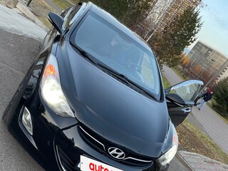 2012 Hyundai Avante V, чёрный, 1010000 рублей, вид 3