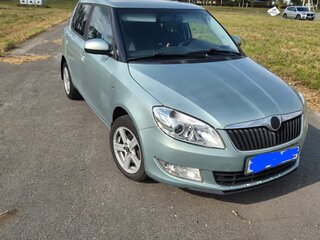 2011 Skoda Fabia II Рестайлинг, зелёный, 490000 рублей, вид 3