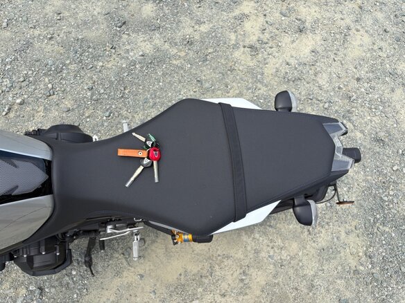 2018 Yamaha MT-09 (FZ-09), серый, 915000 рублей - вид 22