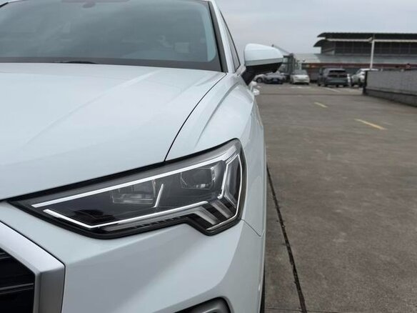 2022 Audi Q3 35 TFSI II (F3), белый - вид 7