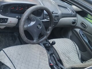 2002 Nissan Almera II (N16) Рестайлинг, серебристый, 115000 рублей, вид 3