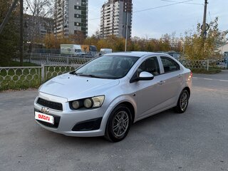 2012 Chevrolet Aveo II, серый, 650000 рублей, вид 3