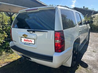 2012 Chevrolet Tahoe 6AT III, белый, 1940000 рублей, вид 4