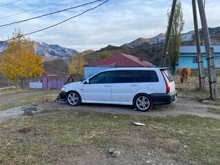 2001 Mitsubishi Lancer Cedia IX, белый, 500000 рублей, вид 2