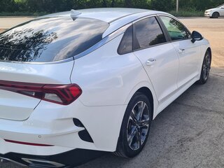 2020 Kia K5 III, белый, 1890000 рублей, вид 2