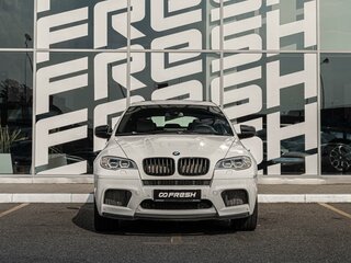 2014 BMW X6 M I (E71) Рестайлинг, белый, 3350000 рублей, вид 3