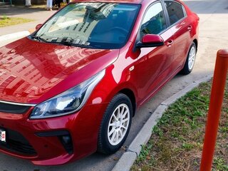 2017 Kia Rio IV, красный, 1335000 рублей, вид 1