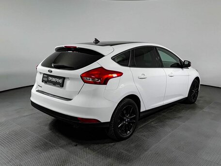 2019 Ford Focus III Рестайлинг, белый, 1480000 рублей, вид 5
