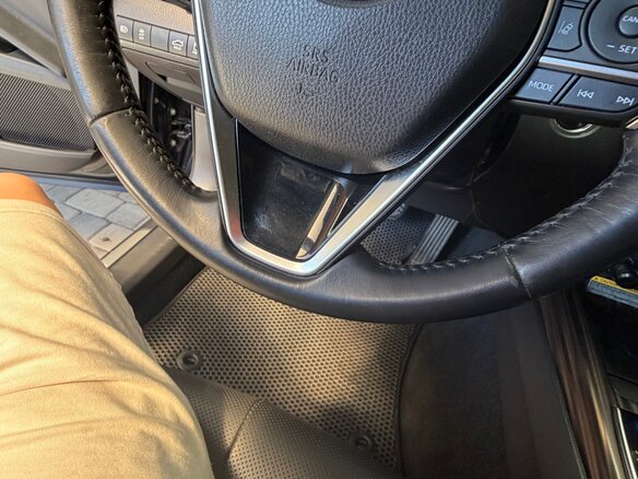 2019 Toyota Camry VIII (XV70), чёрный, 2550000 рублей - вид 12